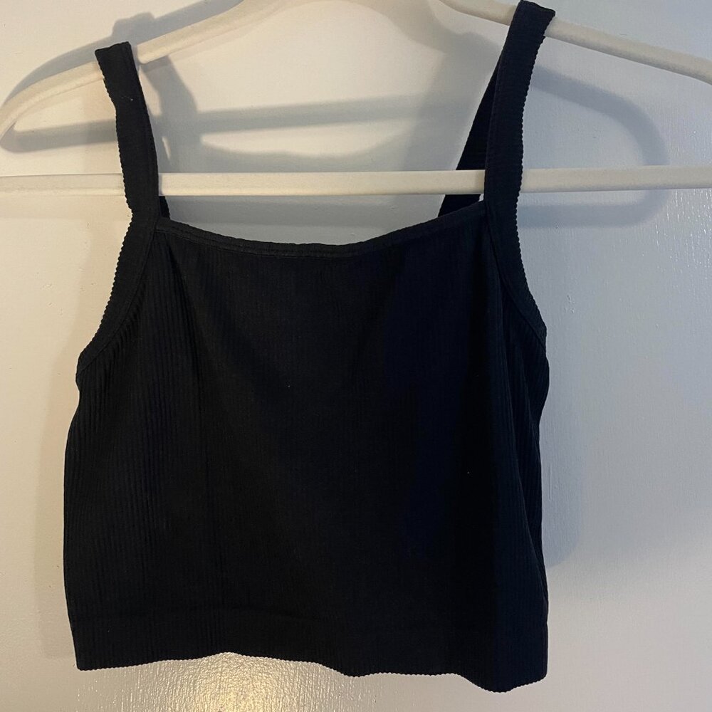 Black crop top